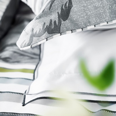 Designers Guild Astor Grapfite Bettwäsche Weiss