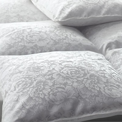 Dauny 100% Seiden-Eiderdaunen Duvet Rose in 4 Wärmestufen