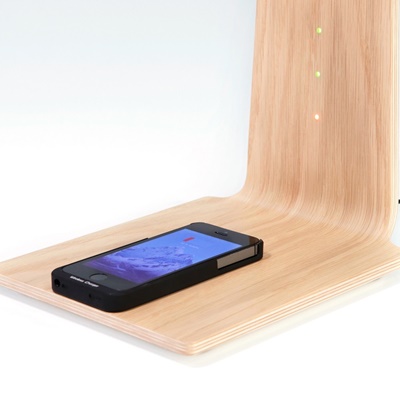 Tunto LED8 QI Wireless Charging Tischleuchte mit kabelloser Aufladestation