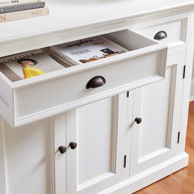 Landhaus Sideboard mit drei Schubladen und vier Türen