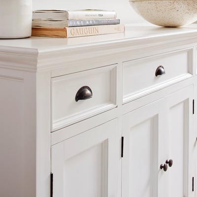 Landhaus Sideboard mit drei Schubladen und vier Türen